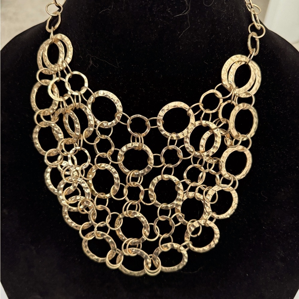 Gold tone BIB chain necklace